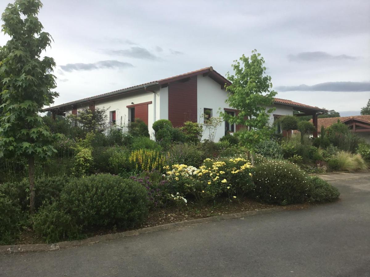 Maison Fleurie Uhart-Cize Eksteriør billede